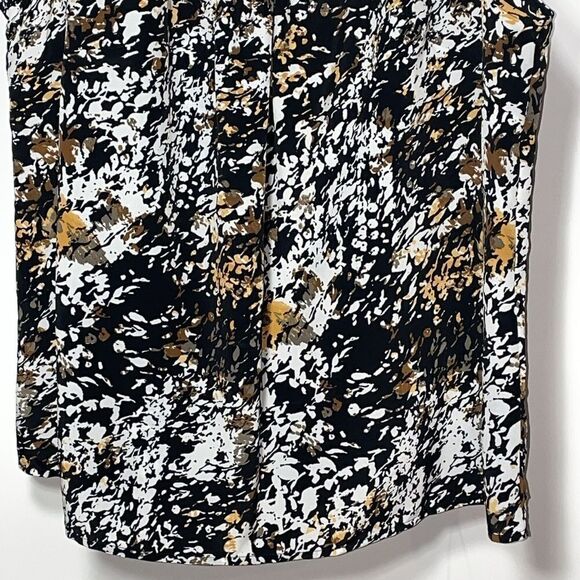 Christopher and banks sleeveless blouse - Picture 3 of 7